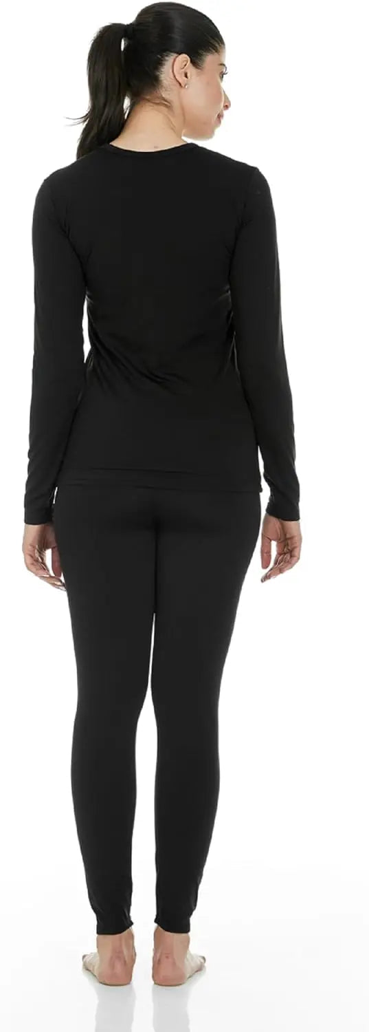 طقم ملابس داخلية حرارية للنساء من ثيرماجين، مكون من بنطلون داخلي مبطن بالصوف، طقم بيجامة مثالي كطبقة ملابس اساسية للطقس البارد SAUDI SHARK | براند سعودي