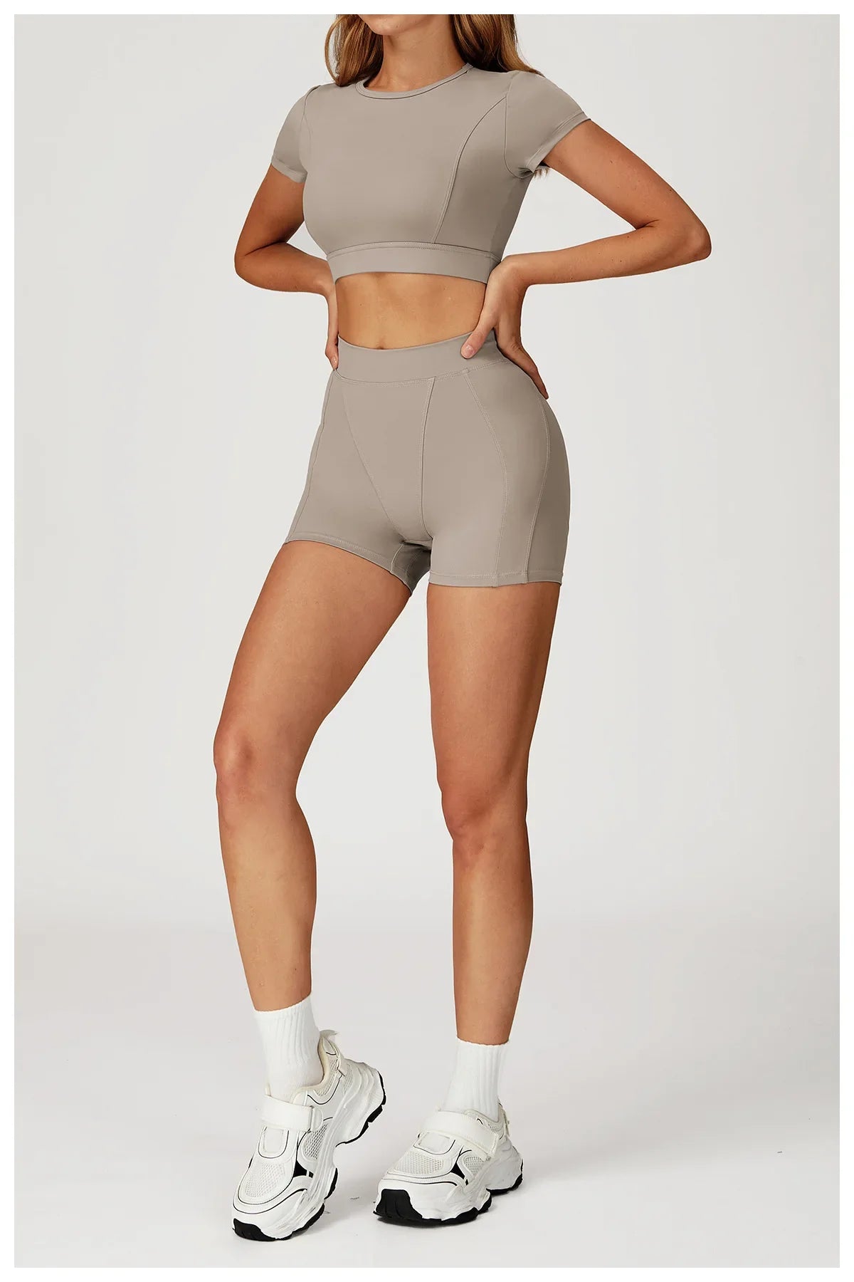 Customized LOGO women's new nude yoga suit tight shock-proof sports running outdoor fitness yoga suit two-piece set