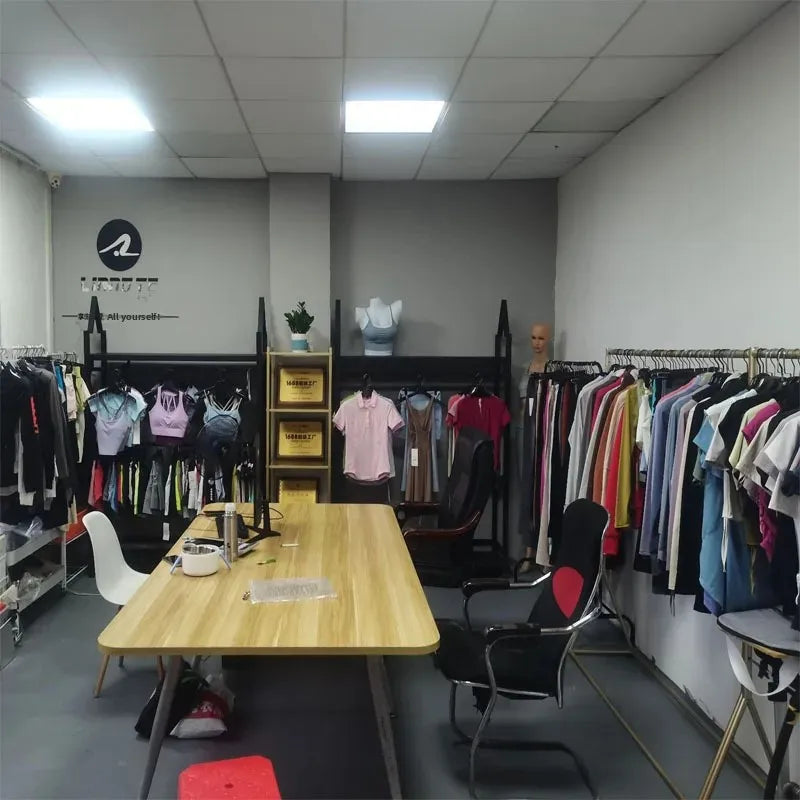 LULU Women's Thickened Hoodie Sweatshirt Zipper Sportswear Yoga Outdoor Fitness Casual Loose Style Autumn Winter Collection