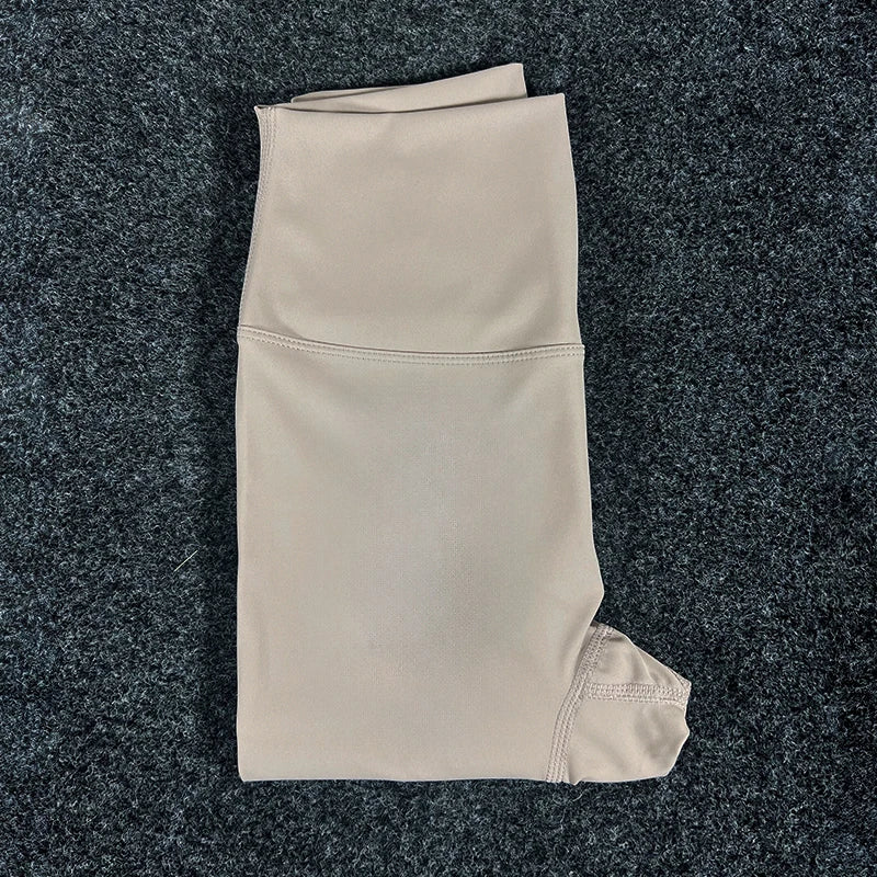 Women's sports high waisted yoga pants with quick drying and breathable hidden pockets for fitness, running, cycling, yoga pants